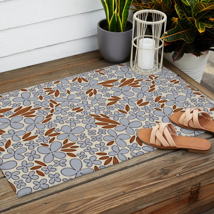 Four-leaf Flower Pattern / Grey & Brown Outdoor Rug Gallery Image 2