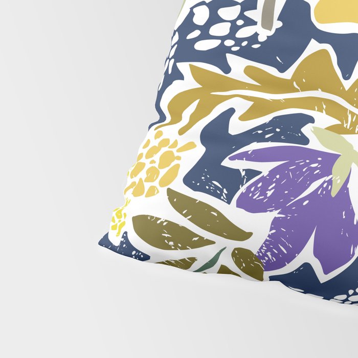 cosmopolitan flowers navy blue Pillow Sham Gallery Image 4