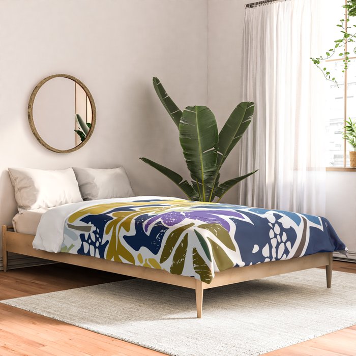 cosmopolitan flowers navy blue Comforter Gallery Image 2