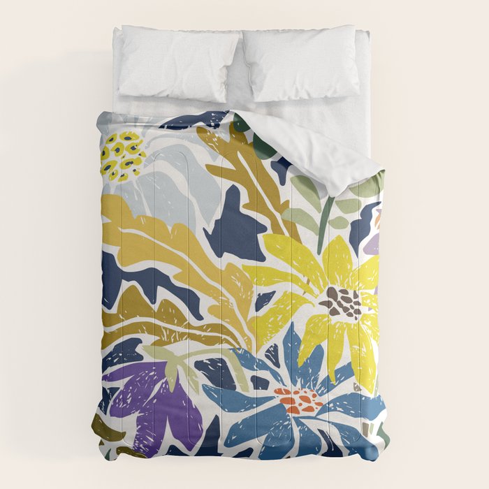 cosmopolitan flowers navy blue Comforter Gallery Image 6
