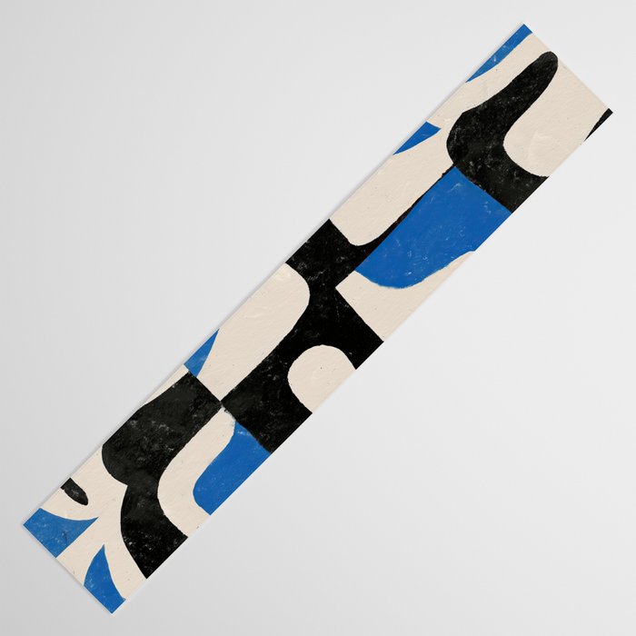 Intersecting Forms Table Runner Gallery Image 3