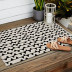 Triangles / Black & White Pattern Outdoor Rug Gallery Image 2