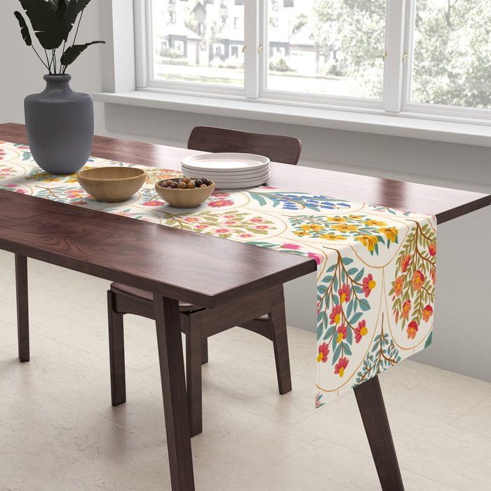 Heritage Garden - Light Spring Table Runner Gallery Image 2