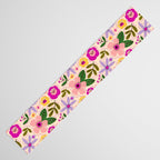 Spring / Summer Modern Floral  Table Runner Gallery Image 3