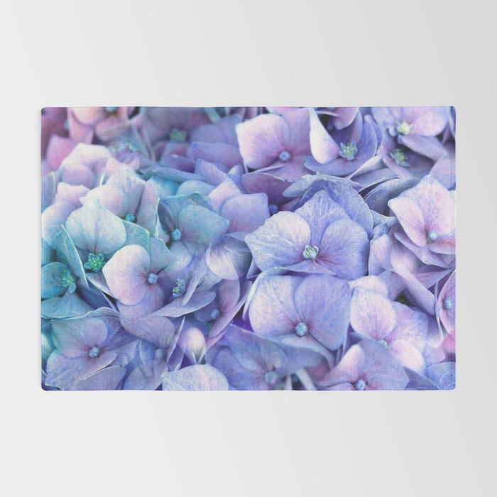 Hydrangea Rug Gallery Image 2