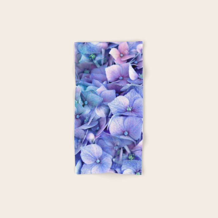 Hydrangea Bath Towel Gallery Image 1