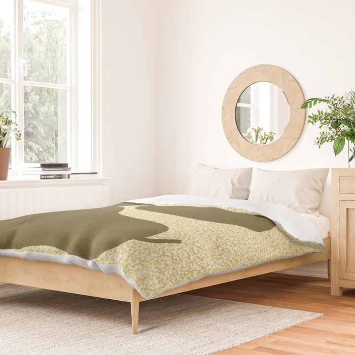 Minimal Pears 01 Duvet Cover Gallery Image 2