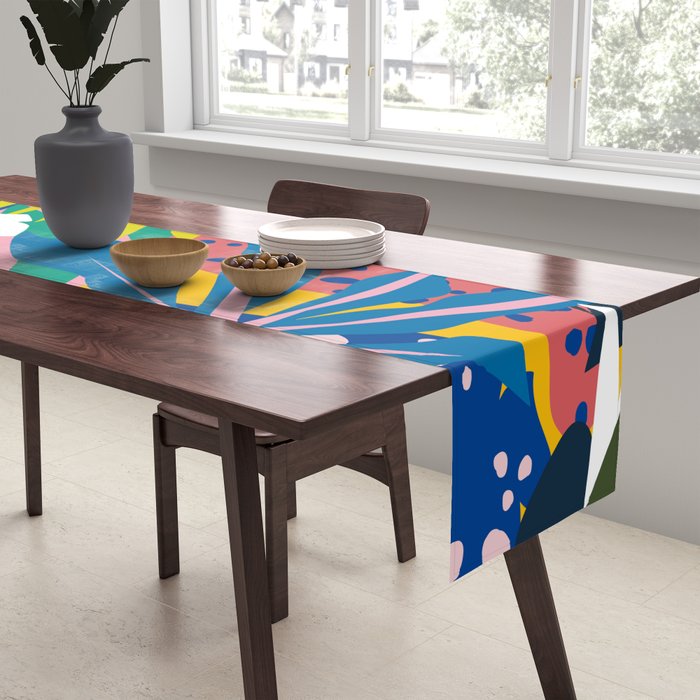 Verde Tropico Table Runner Gallery Image 2