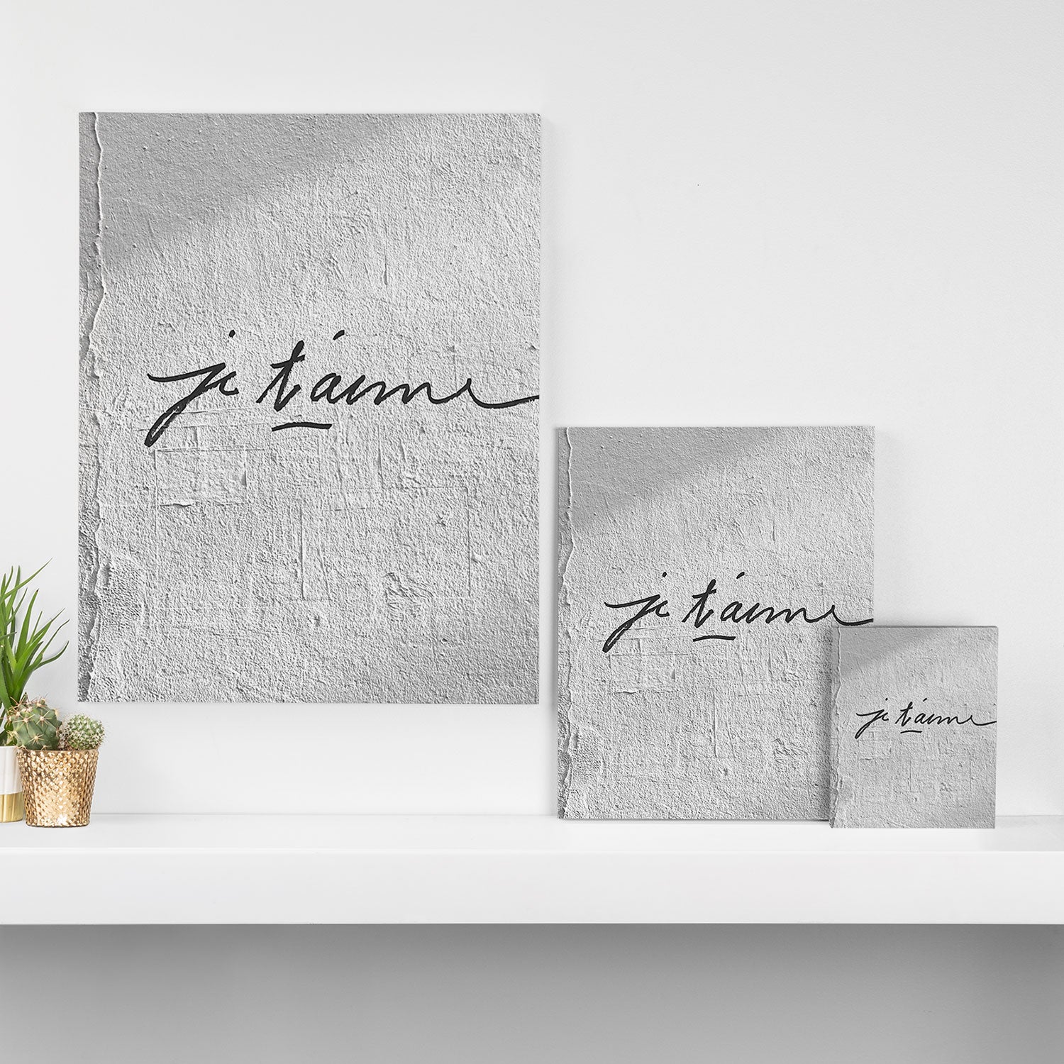 Je t'aime - Love Graffiti Art Print in France - Romantic Bedroom Decor Canvas Print Gallery Image 3