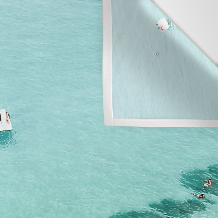 Beach Day Wall Tapestry Gallery Image 3