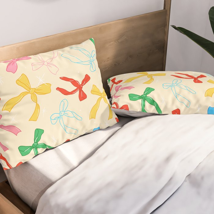 Festive Coquette Bow Pattern on Cream Pillow Sham Gallery Image 2