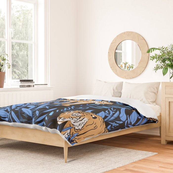 Tiger and leaf pattern Duvet Cover Gallery Image 2