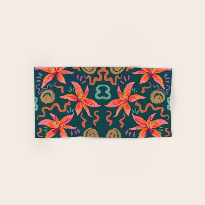Passion Flower Joy Jade Pattern Bath Towel Gallery Image 1