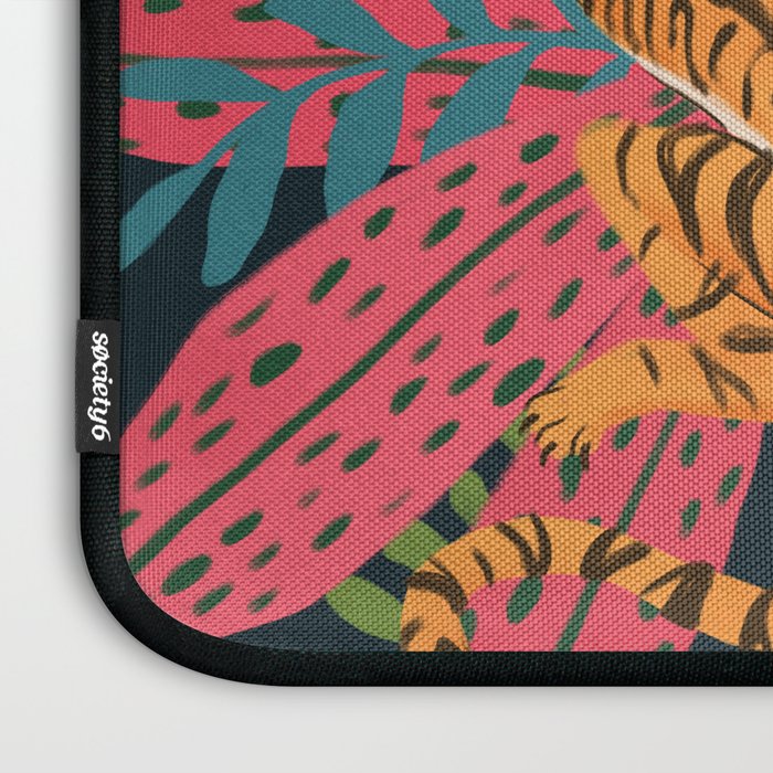 Jungle Cats - Roaring Tigers Laptop Sleeve Gallery Image 3