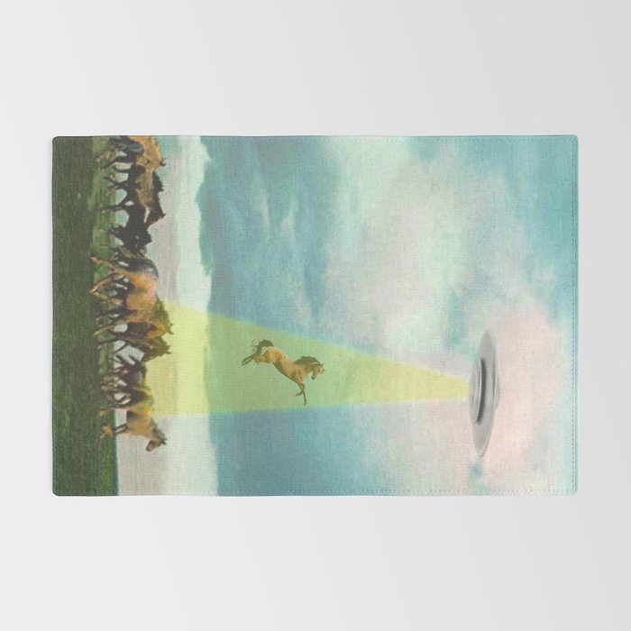 They too love horses (UFO) Rug Gallery Image 2