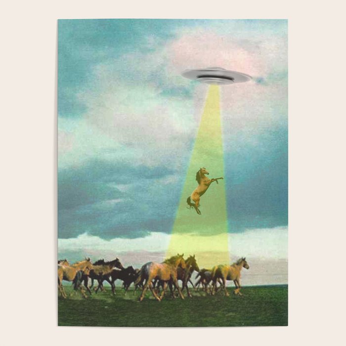 They too love horses (UFO) Poster Gallery Image 1