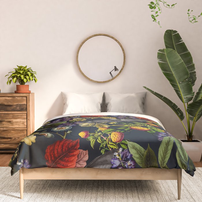 Flying Fox and Floral Pattern Comforter Gallery Image 3