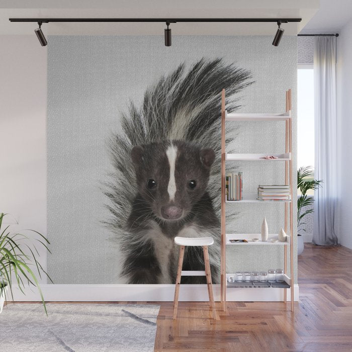 Skunk - Colorful Wall Mural Gallery Image 1