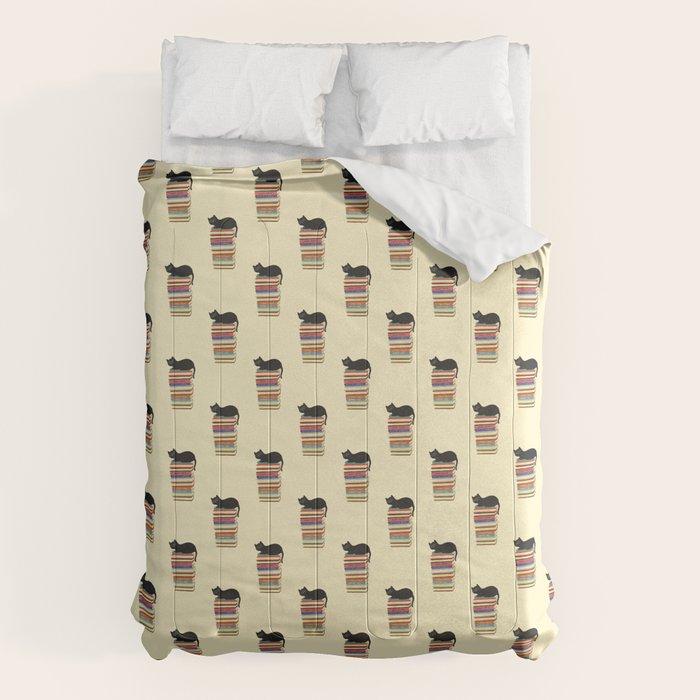 Hidden cat 31 reading books  Comforter Gallery Image 1