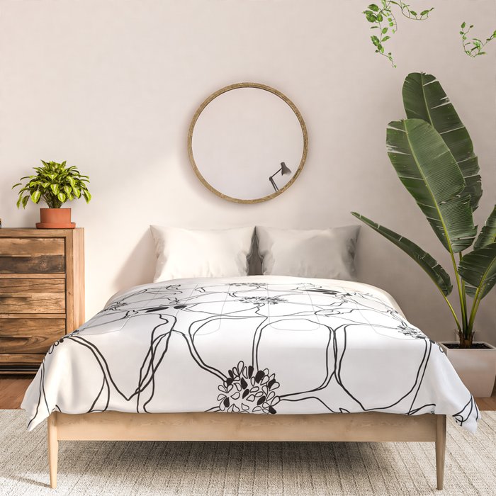 Black Floral Pattern On White Background Comforter Gallery Image 3