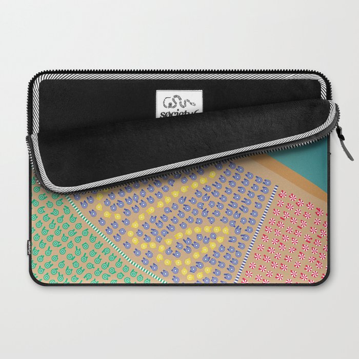Bella / Beautiful Italy Beach Umbrellas - Aerial Italian Laptop Sleeve Gallery Image 2