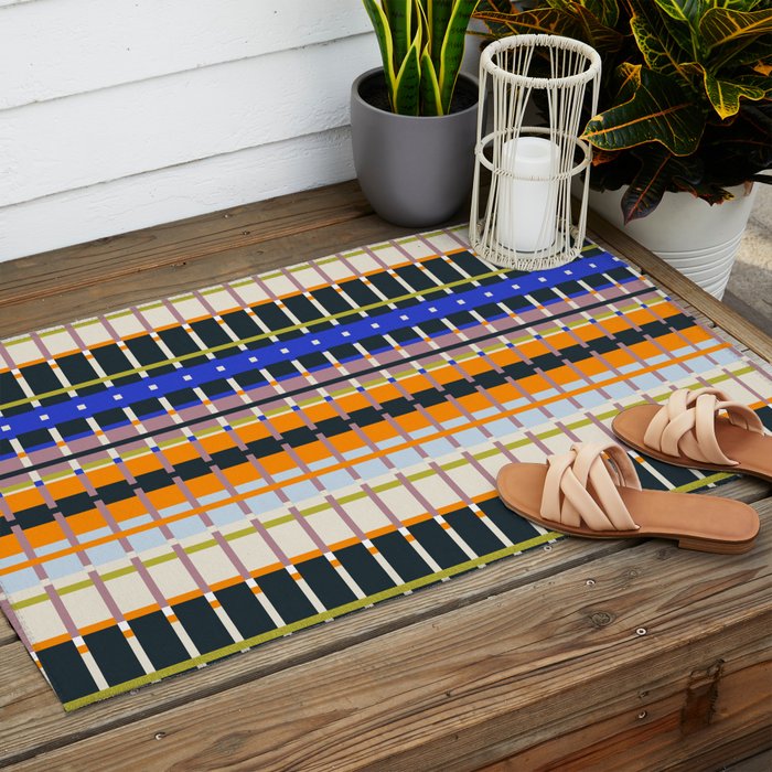 Full Palette Overlap Straps Outdoor Rug Gallery Image 2