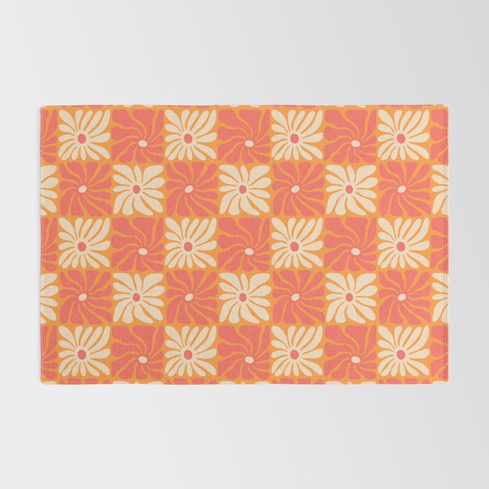 Retro checkered flower art pattern Rug Gallery Image 2