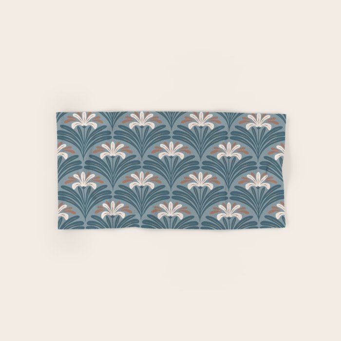 Elegant Leafy Blossoms  Bath Towel Gallery Image 1