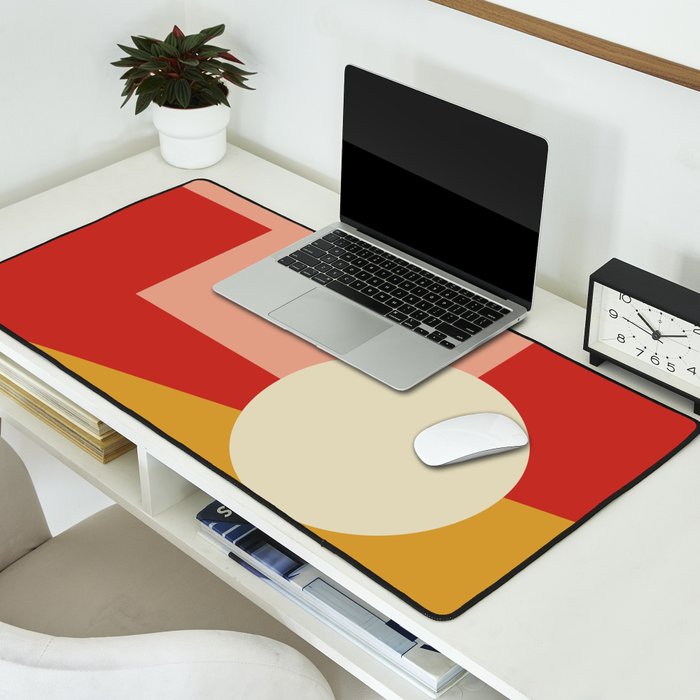 Minimalist #14 Desk Mat Gallery Image 2