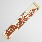 Botanical Contrast 4 Table Runner Gallery Image 3