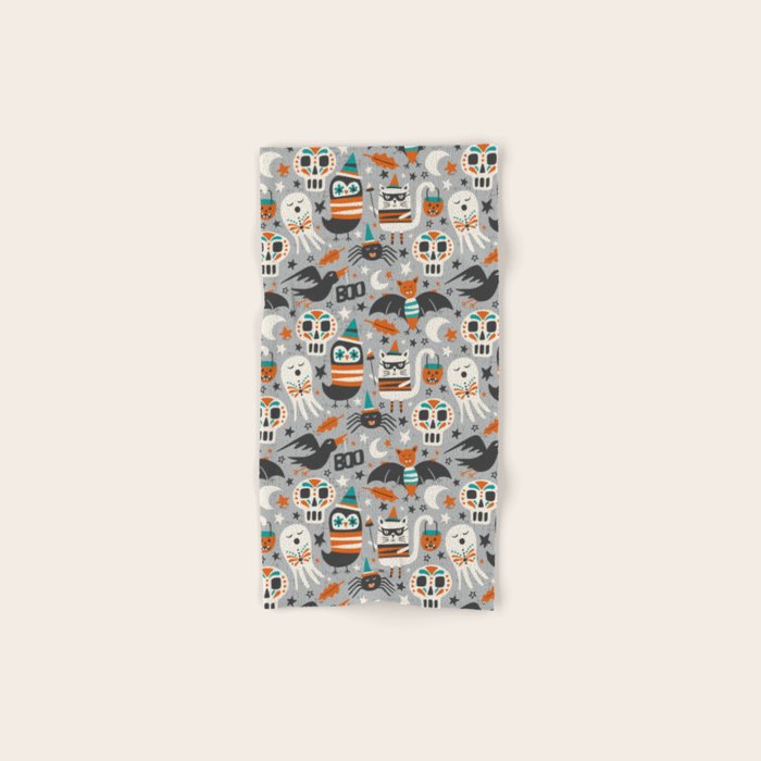 Halloween Party Bath Towel Gallery Image 1