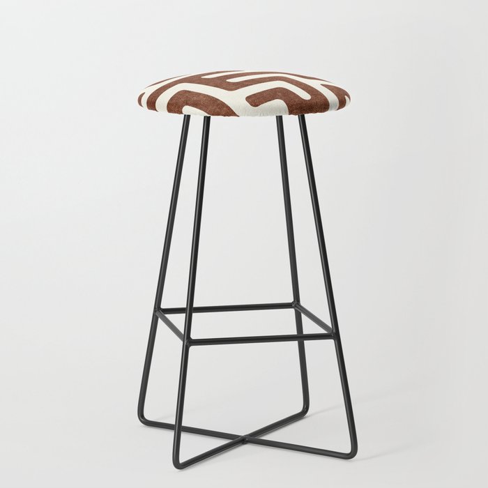 maze in brandywine Stool Gallery Image 1