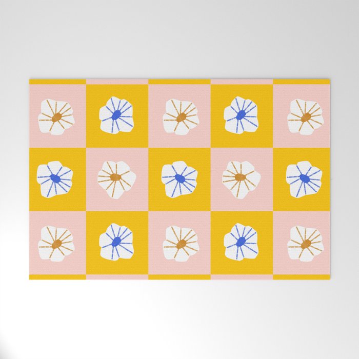 White Checkered Flowers Welcome Mat Gallery Image 1