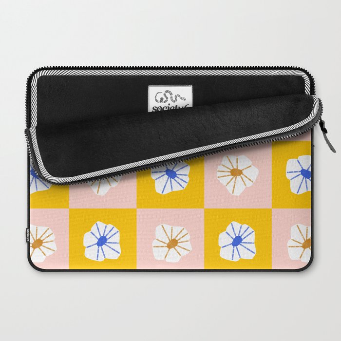 White Checkered Flowers Laptop Sleeve Gallery Image 2