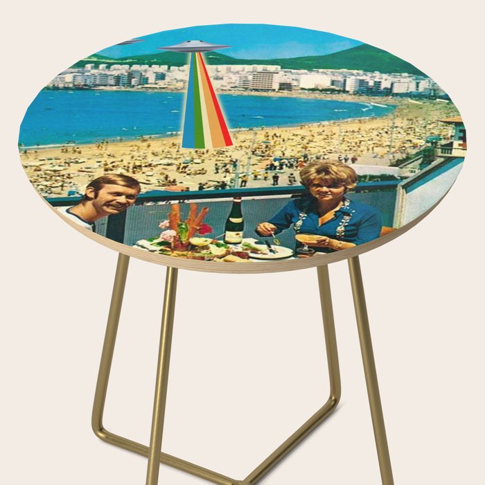 A Summer Vacation Side Table Gallery Image 2