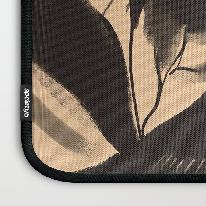 Black Cat 4 Laptop Sleeve Gallery Image 3