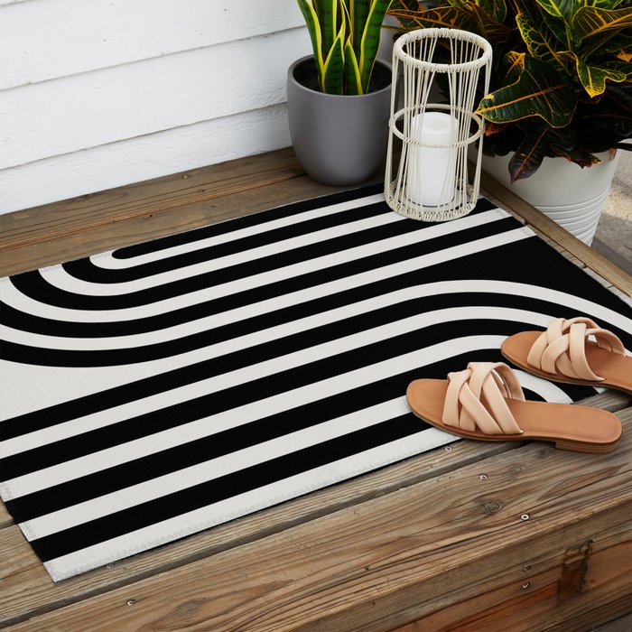 Bold Curvature Stripes XXXVI Outdoor Rug Gallery Image 2