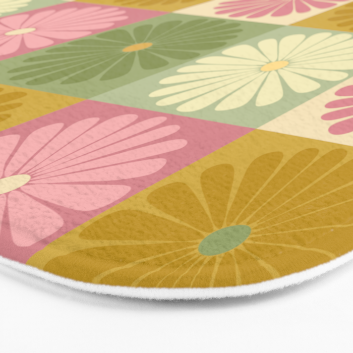 Retro Flowers Check Pattern XVII Bath Mat Gallery Image 3