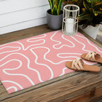 Squiggle Maze Minimalist Abstract Pattern in Pink and White Outdoor Rug Gallery Image 2
