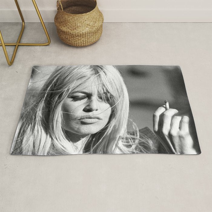 Brigitte Bardot with Cigarette Retro Vintage Art Rug Gallery Image 1