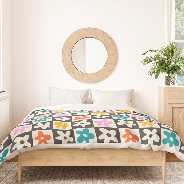 Trendy checkered flower art pattern Duvet Cover Gallery Image 3