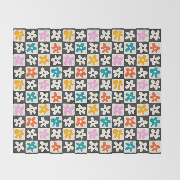 Trendy checkered flower art pattern Throw Blanket Gallery Image 2