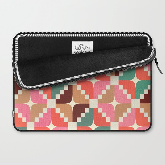 Winter Retro Quilt Pattern Laptop Sleeve Gallery Image 2