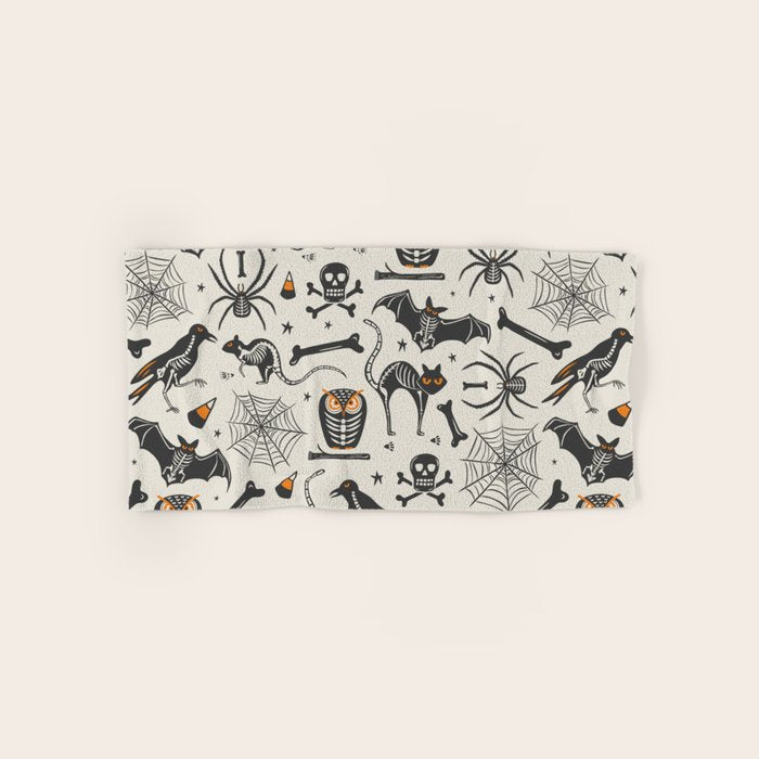 Halloween X-Ray Bath Towel Gallery Image 1