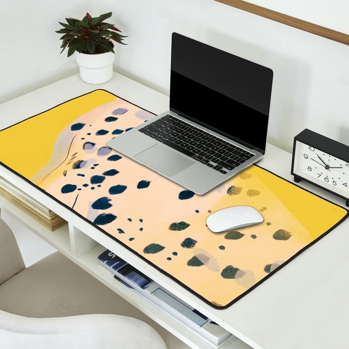 Cheetah 15 Desk Mat Gallery Image 2