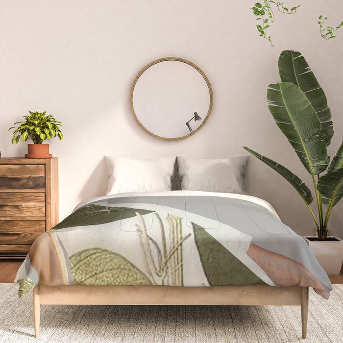 Female Figure 12 Comforter Gallery Image 3