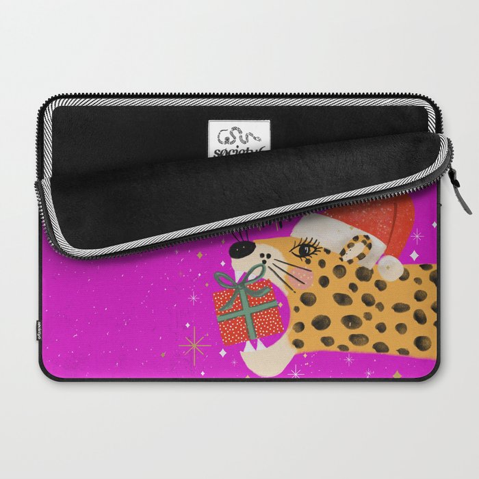 Make it merry Laptop Sleeve Gallery Image 2