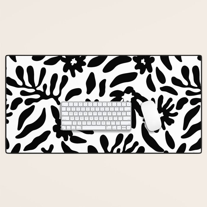 Black and white flower nature pattern Desk Mat Gallery Image 1
