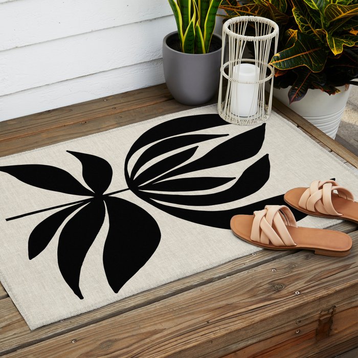 Unique Tulip Outdoor Rug Gallery Image 2