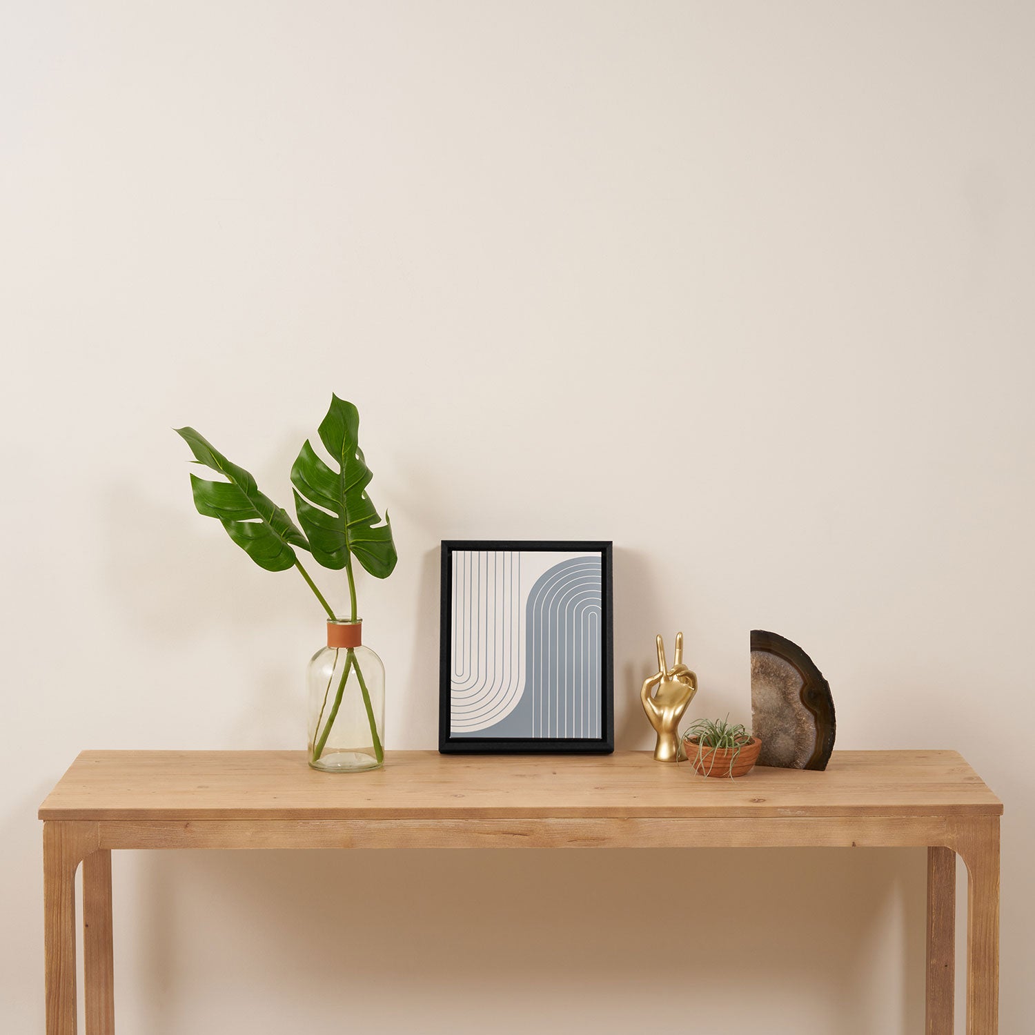 Two Tone Line Curvature LXVI Framed Canvas Print Gallery Image 4